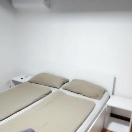 Lenilenii Bungalow Jajce Extérieur photo