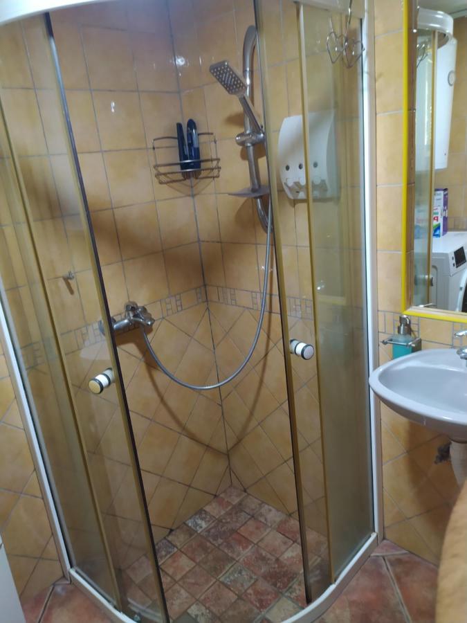 Lenilenii Bungalow Jajce Extérieur photo
